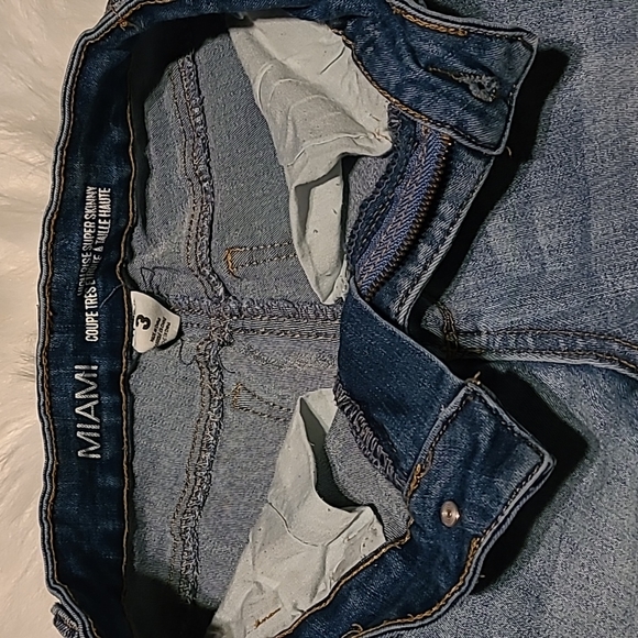 MIAMI High Rise Super Skinny Jeans - Picture 5 of 5